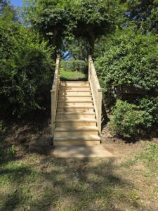Outdoor Step Replacement in Ford City