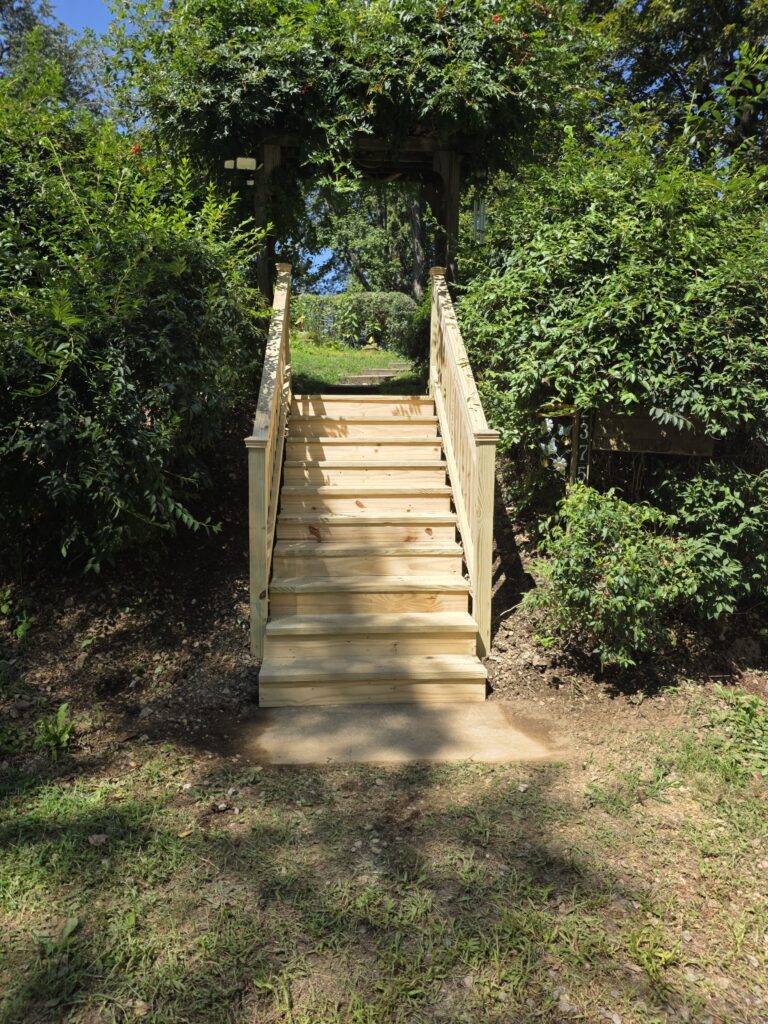 Outdoor Step Replacement in Ford City