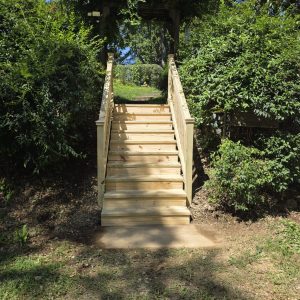 Outdoor Step Replacement in Ford City